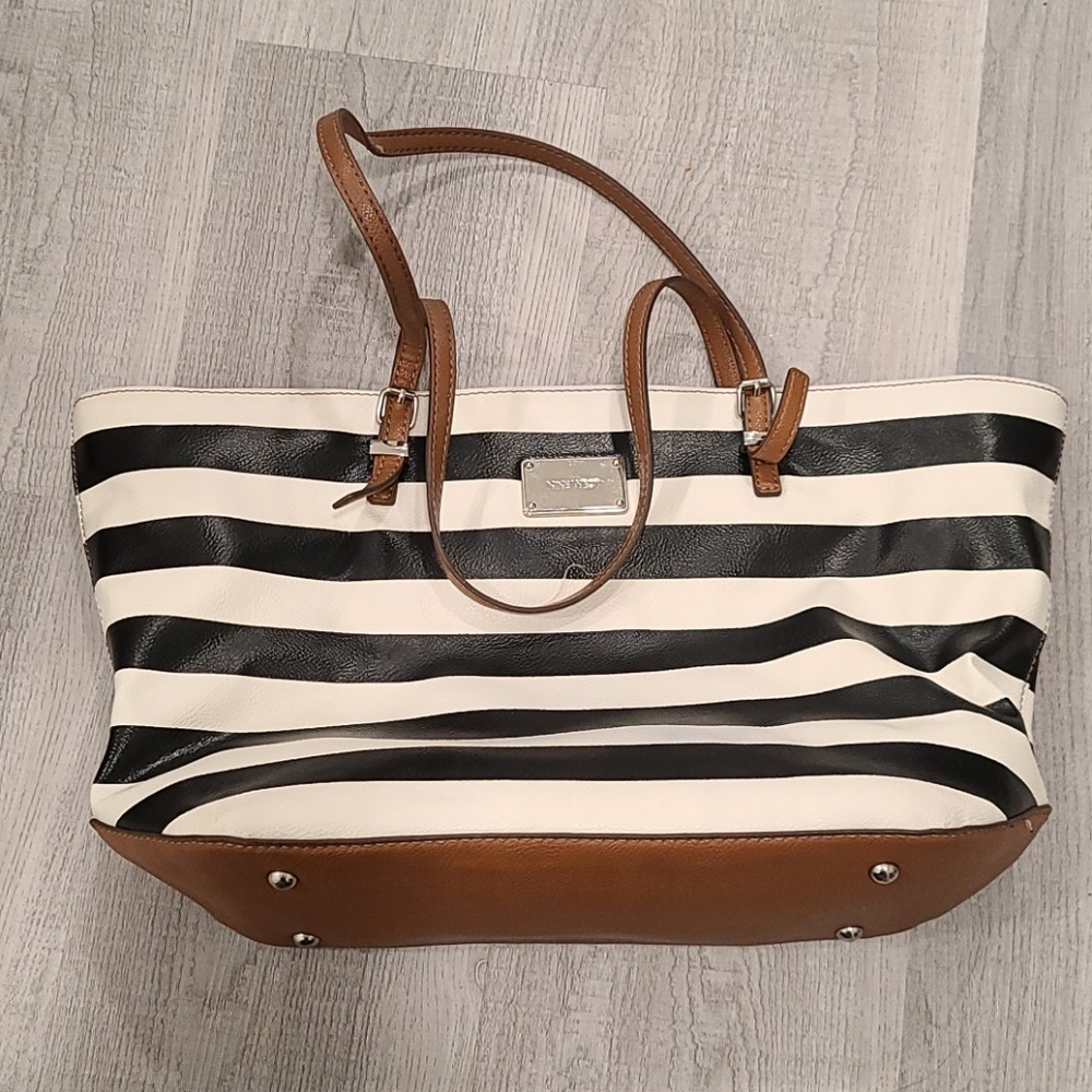 Nine West Tote